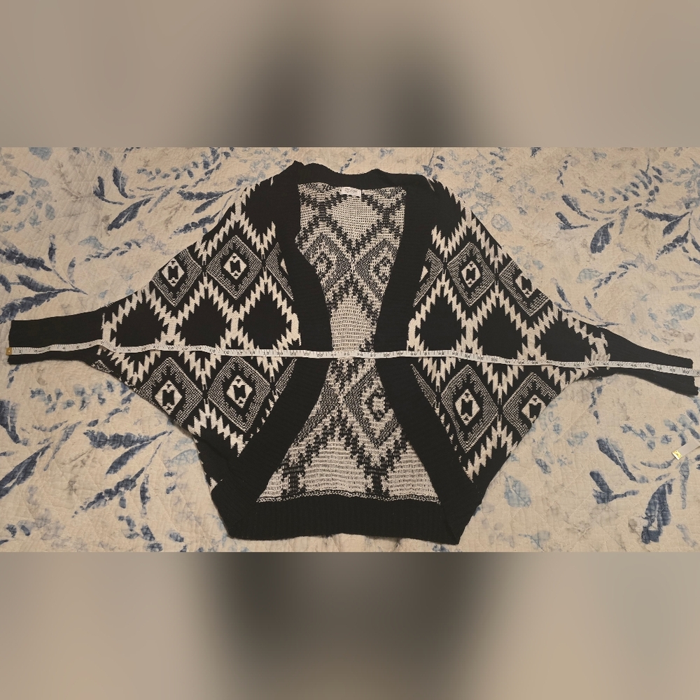 Aztec Inapired Pattern Geometric Tribal Pattern Cacoon Cardigan - size L - Picture 5 of 11